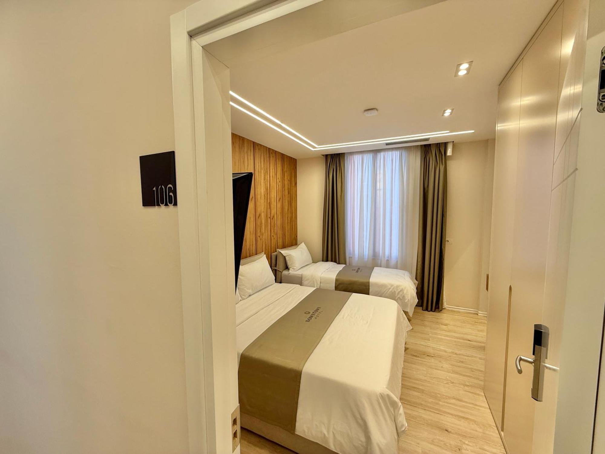 Downtown Hotel Shkodër Buitenkant foto